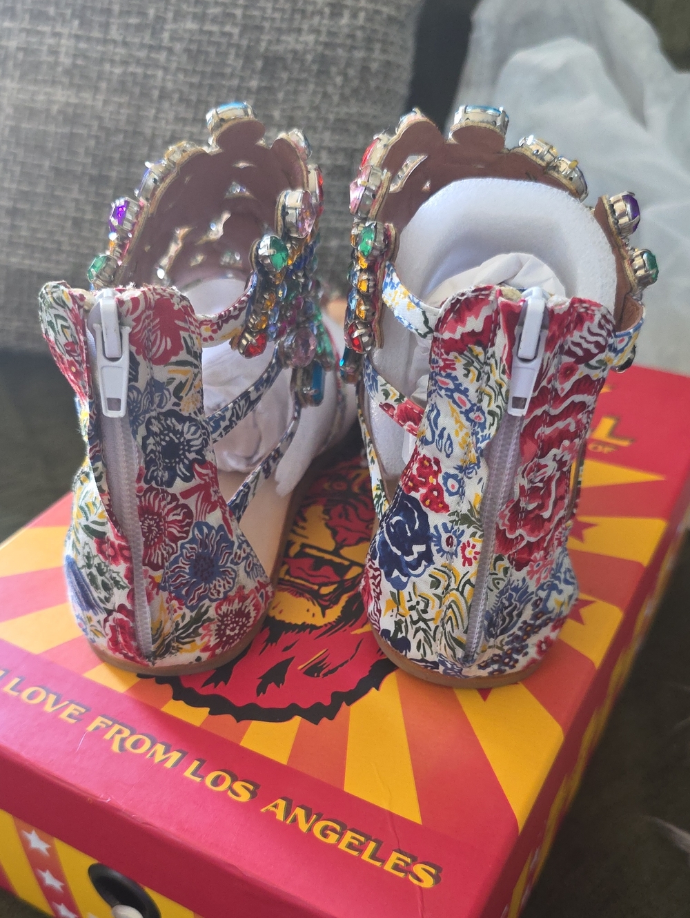 Jeffrey Campbell Sandals - Picture 3 of 10